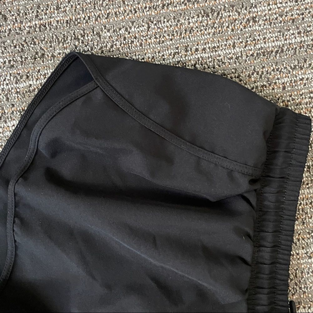 Fabletics Black Lightweight Active Running Shorts‎ - Picture 5 of 9
